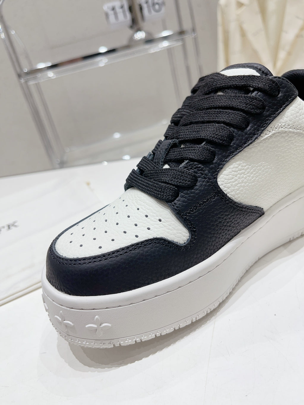Z1Q105A345 Popular  Shoes