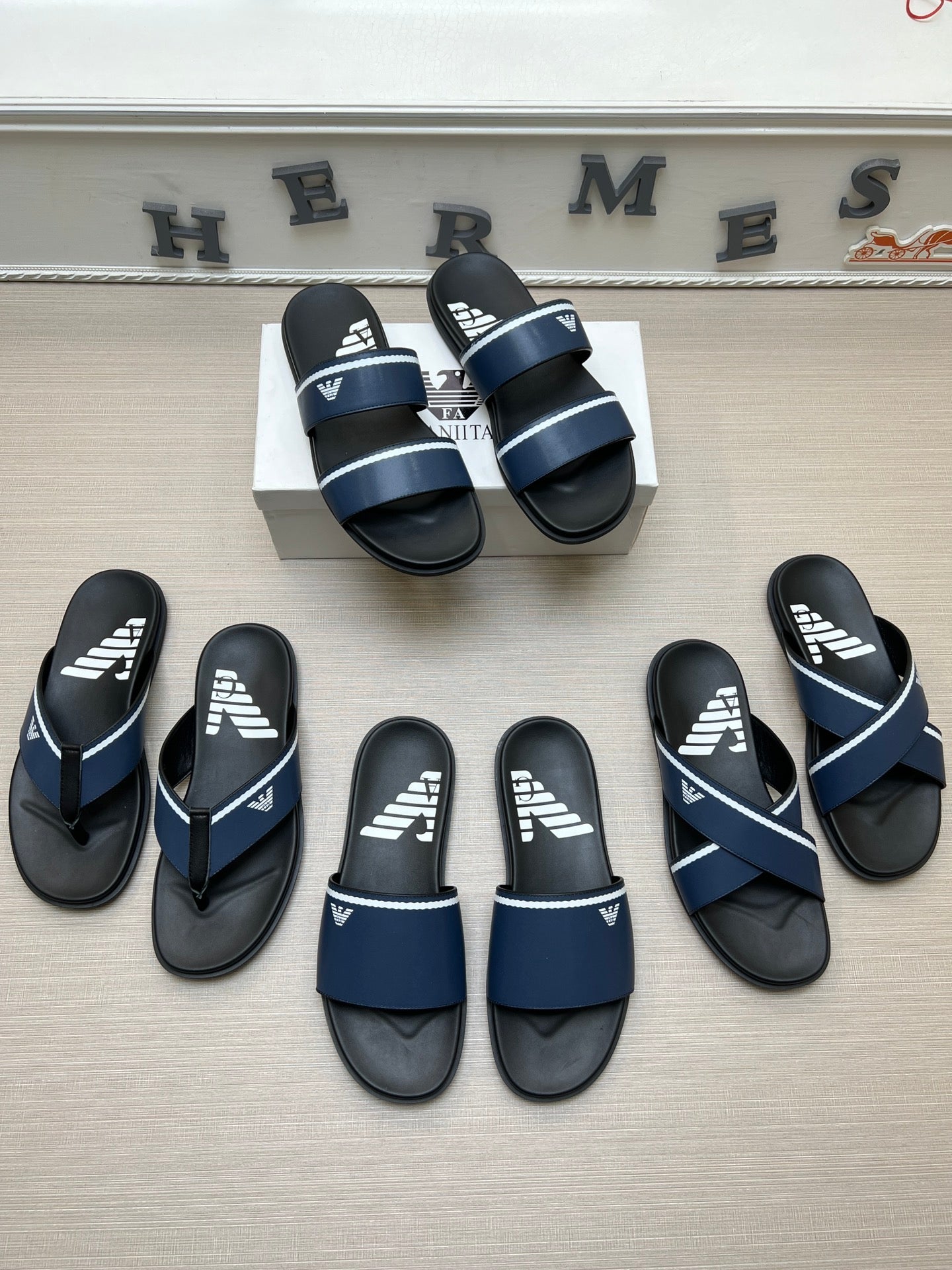 Z5ZA104 Popular slippers