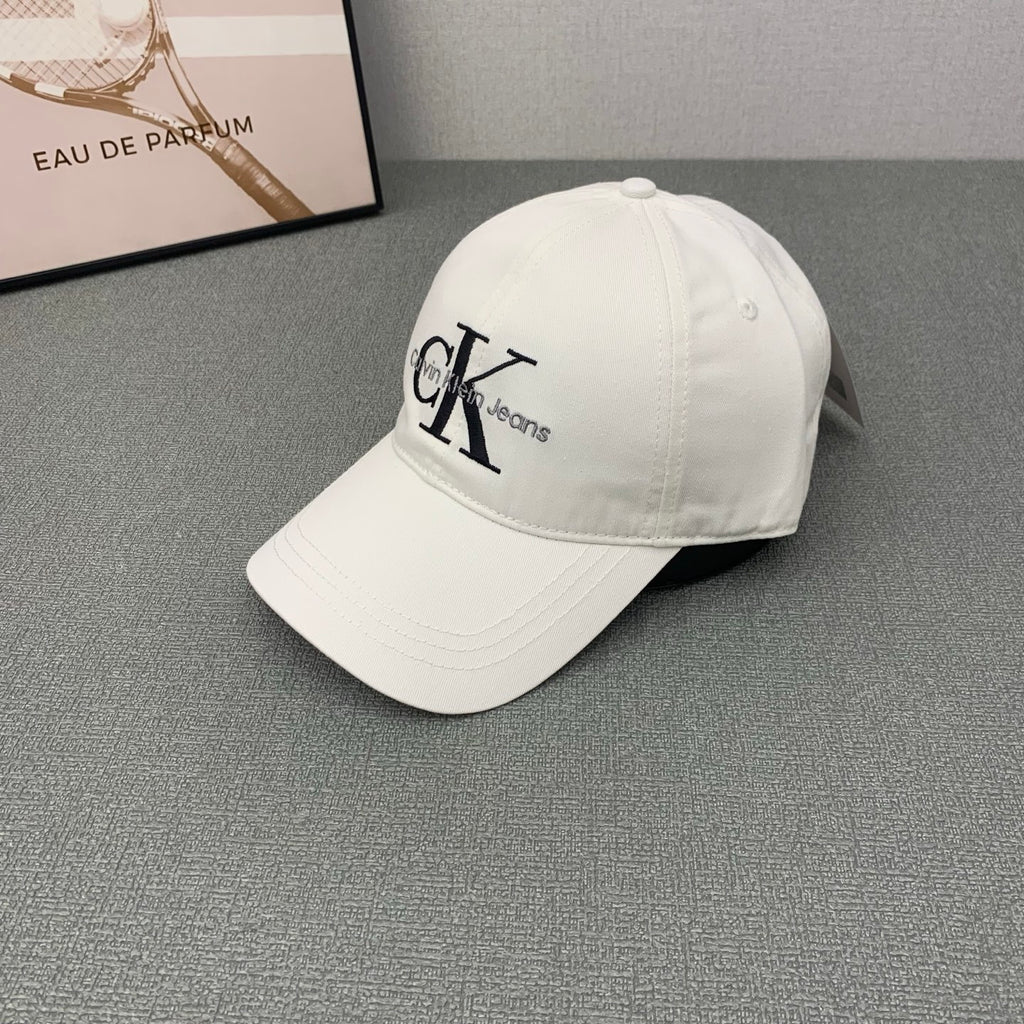 M1P45A573 Popular  hats