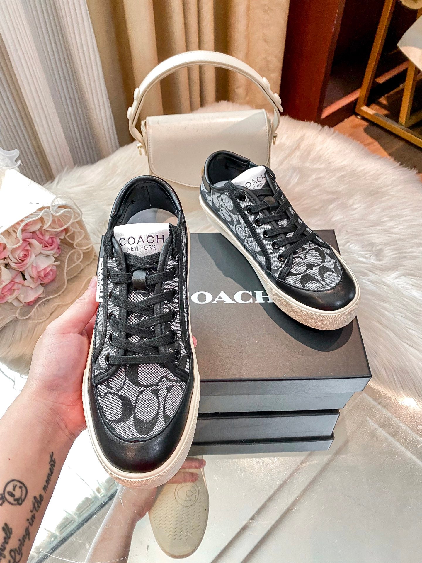 Z1Q105A356 Popular Shoes