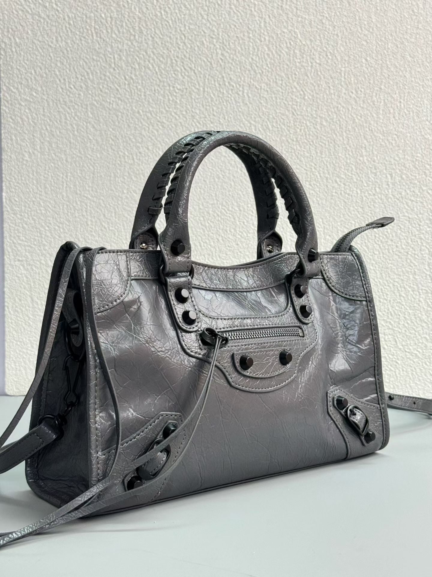 B1P36J116 Popular leather bag