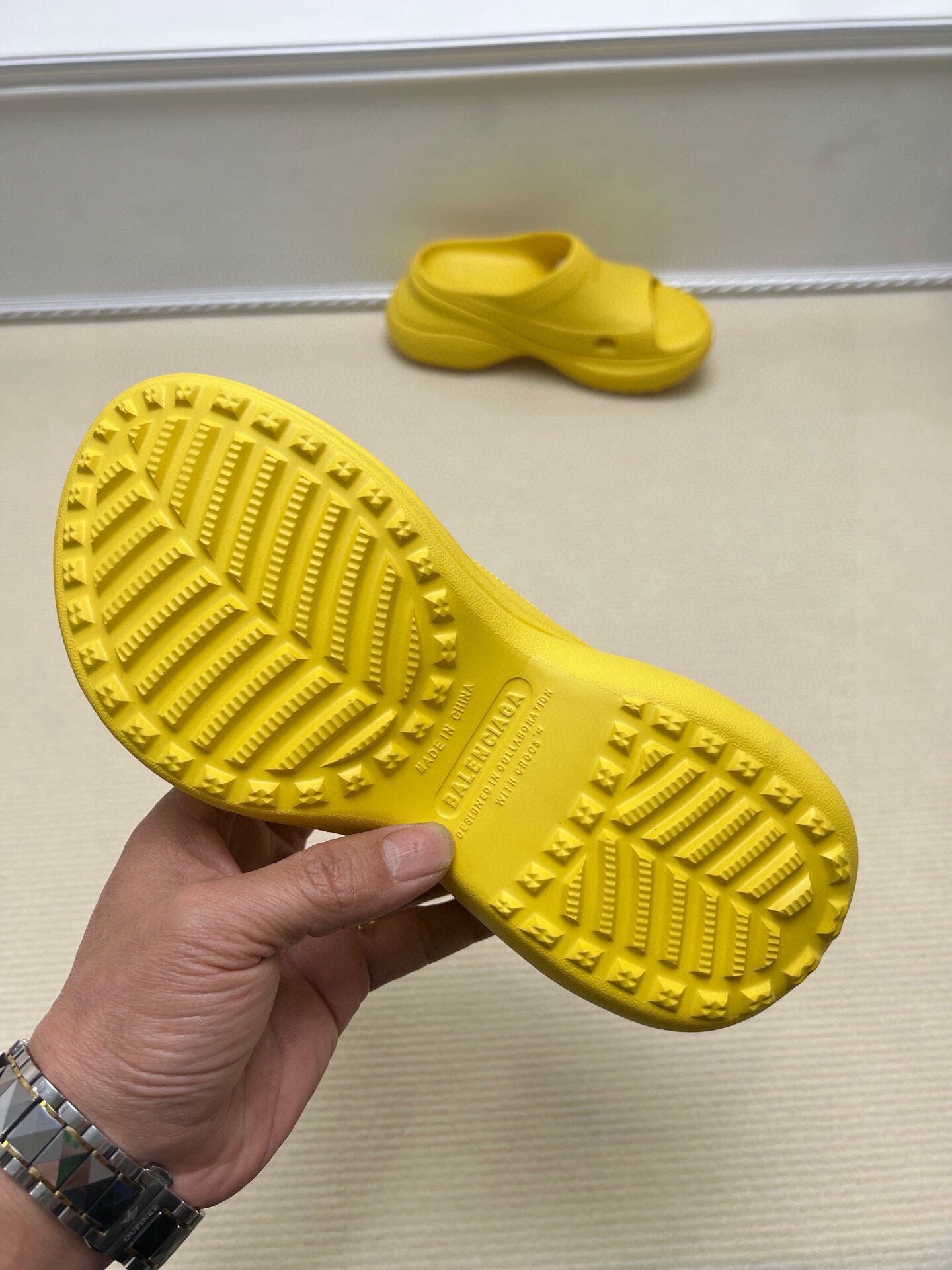 Z5ZJ41 Popular slippers Sole thickness 6cm