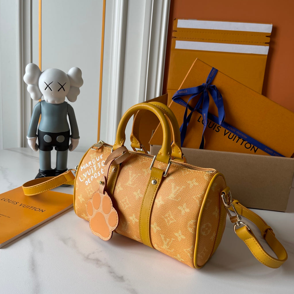 B1P46E33 Popular leather bag