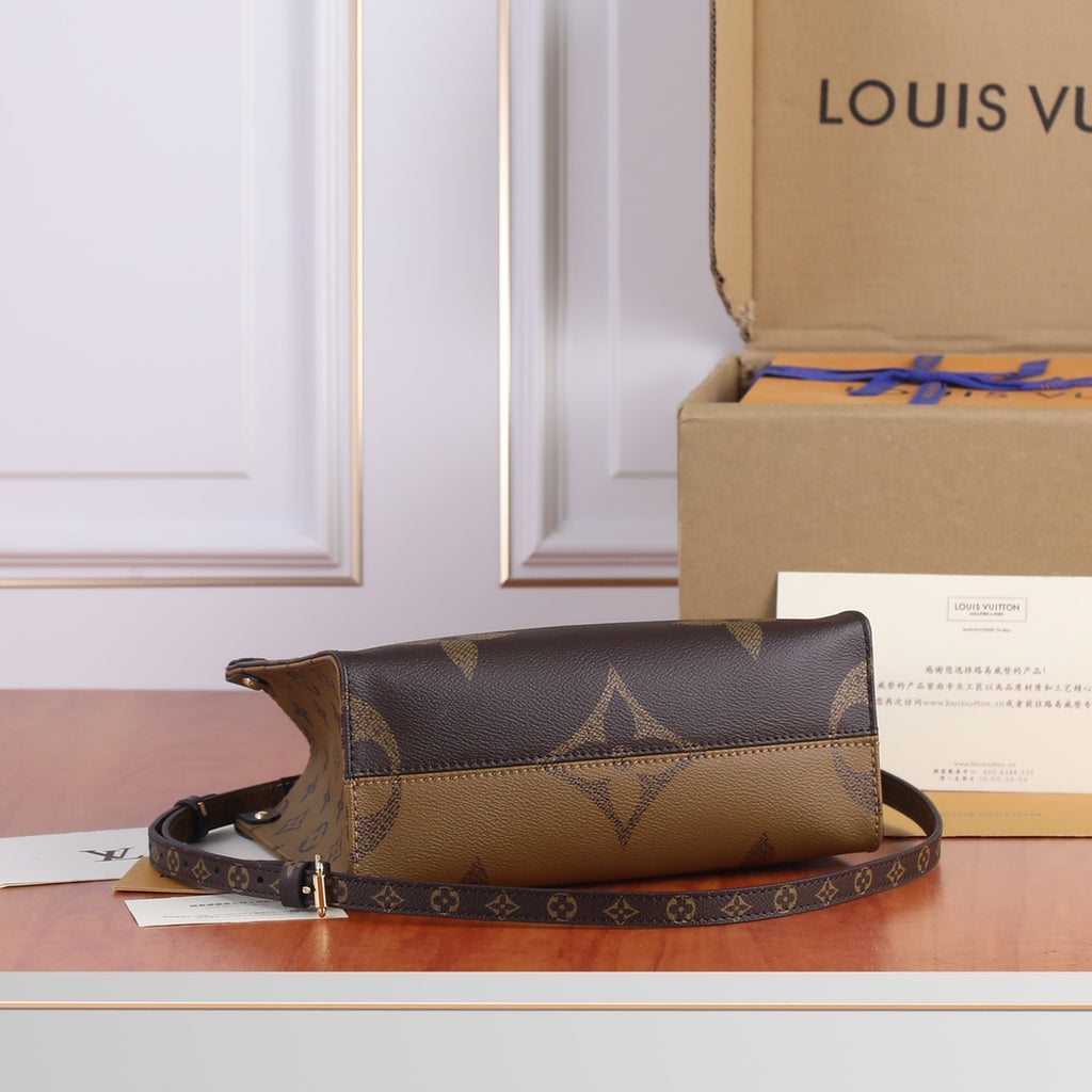 B1X43E65 Popular   leather bag 