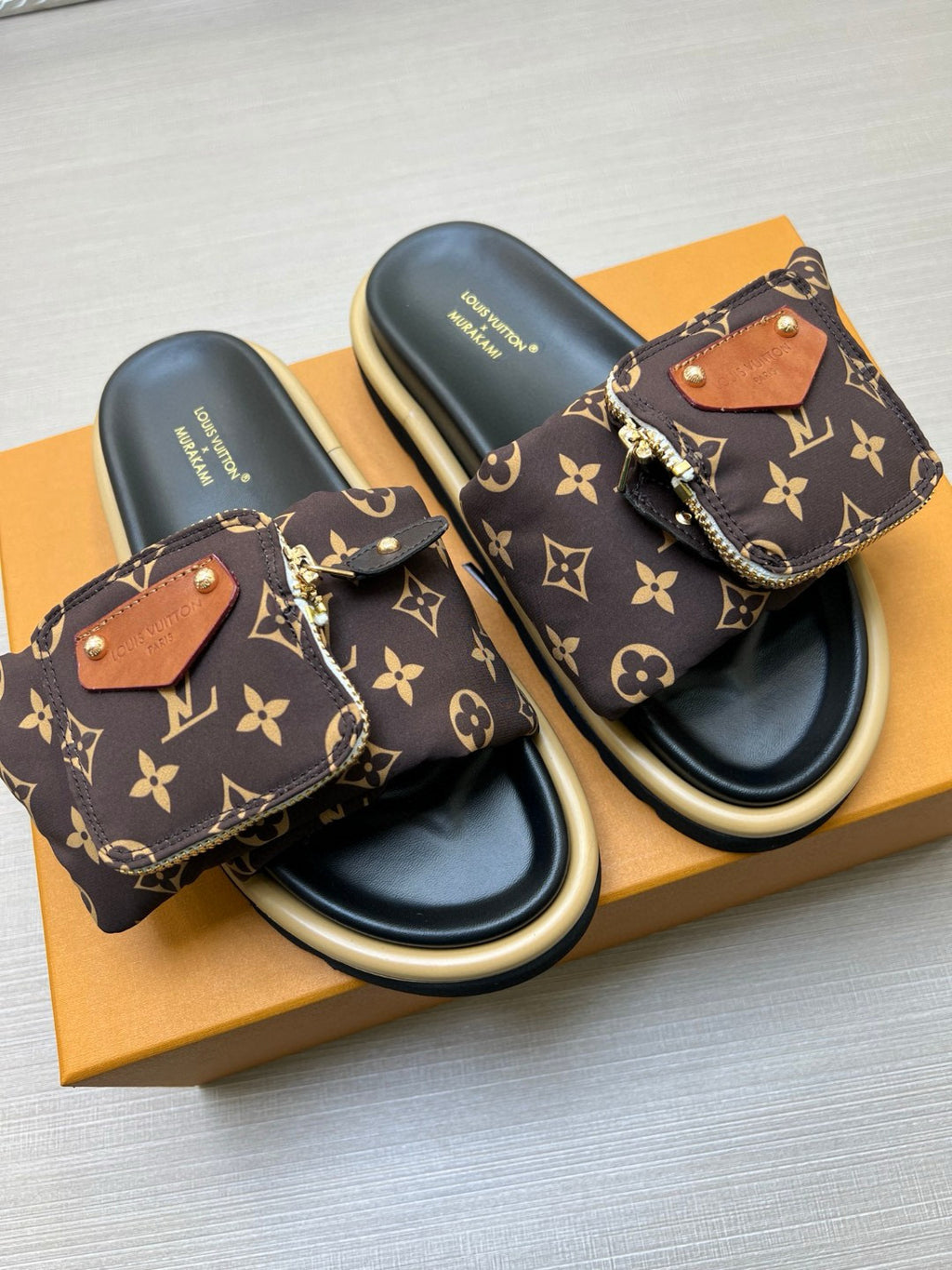 Z5QE1 Popular Slippers