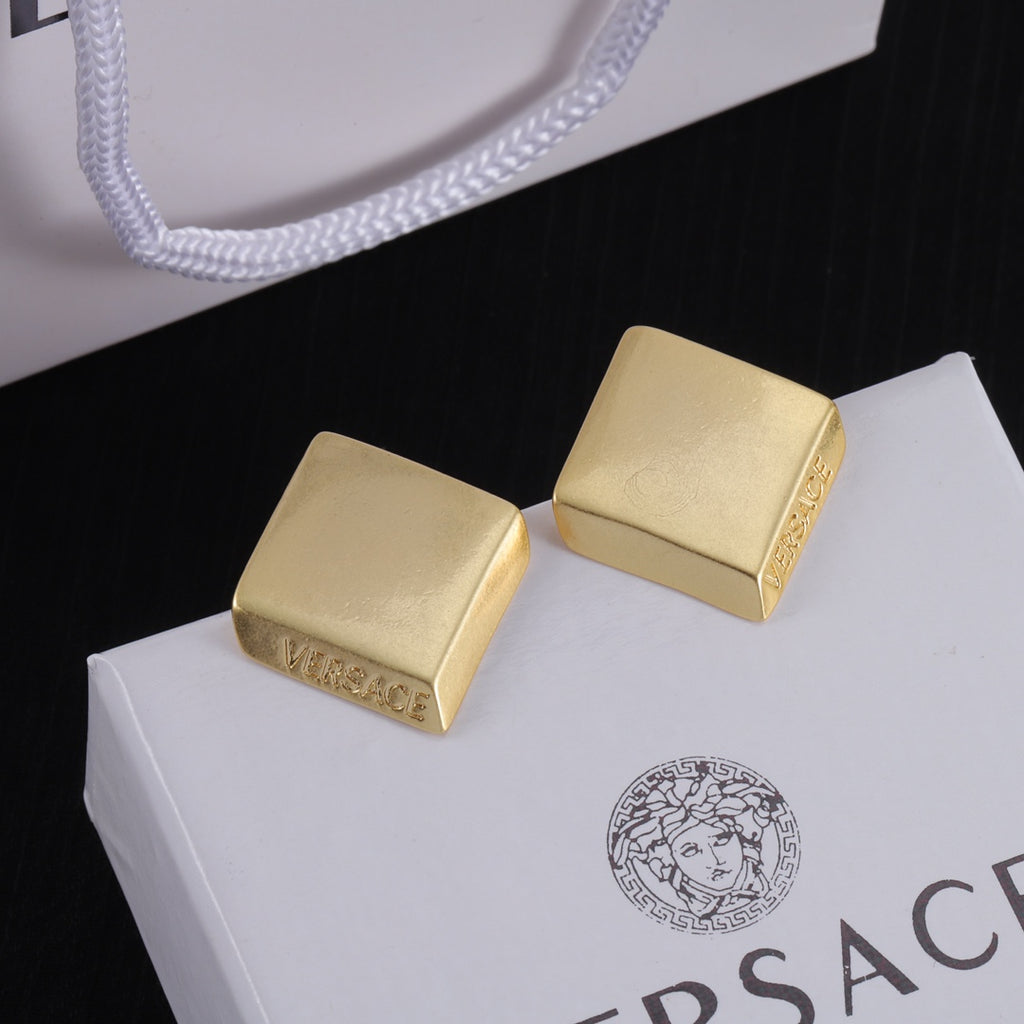 X1Z94V1025E Popular Earrings