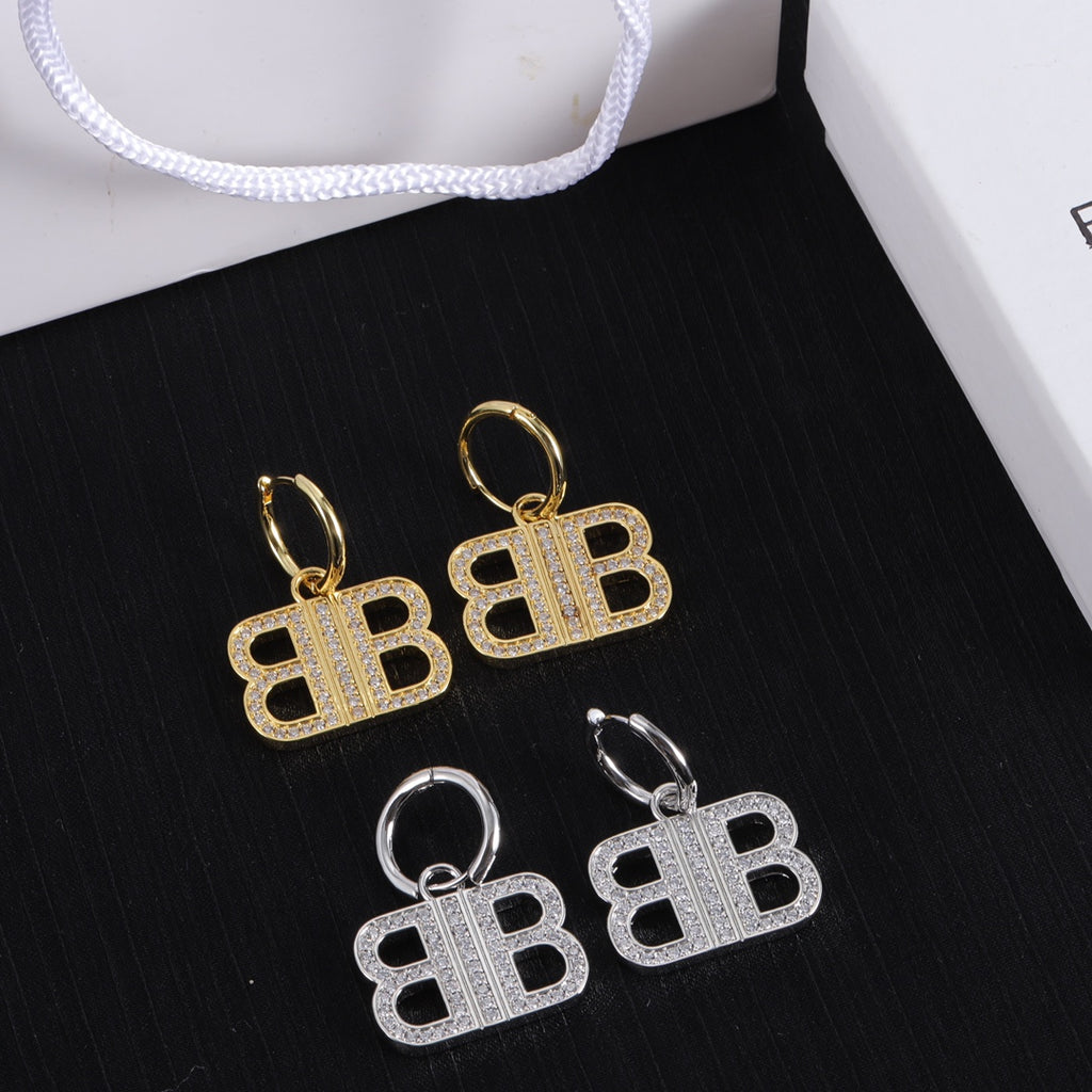 X1Z34J131E Popular Earrings