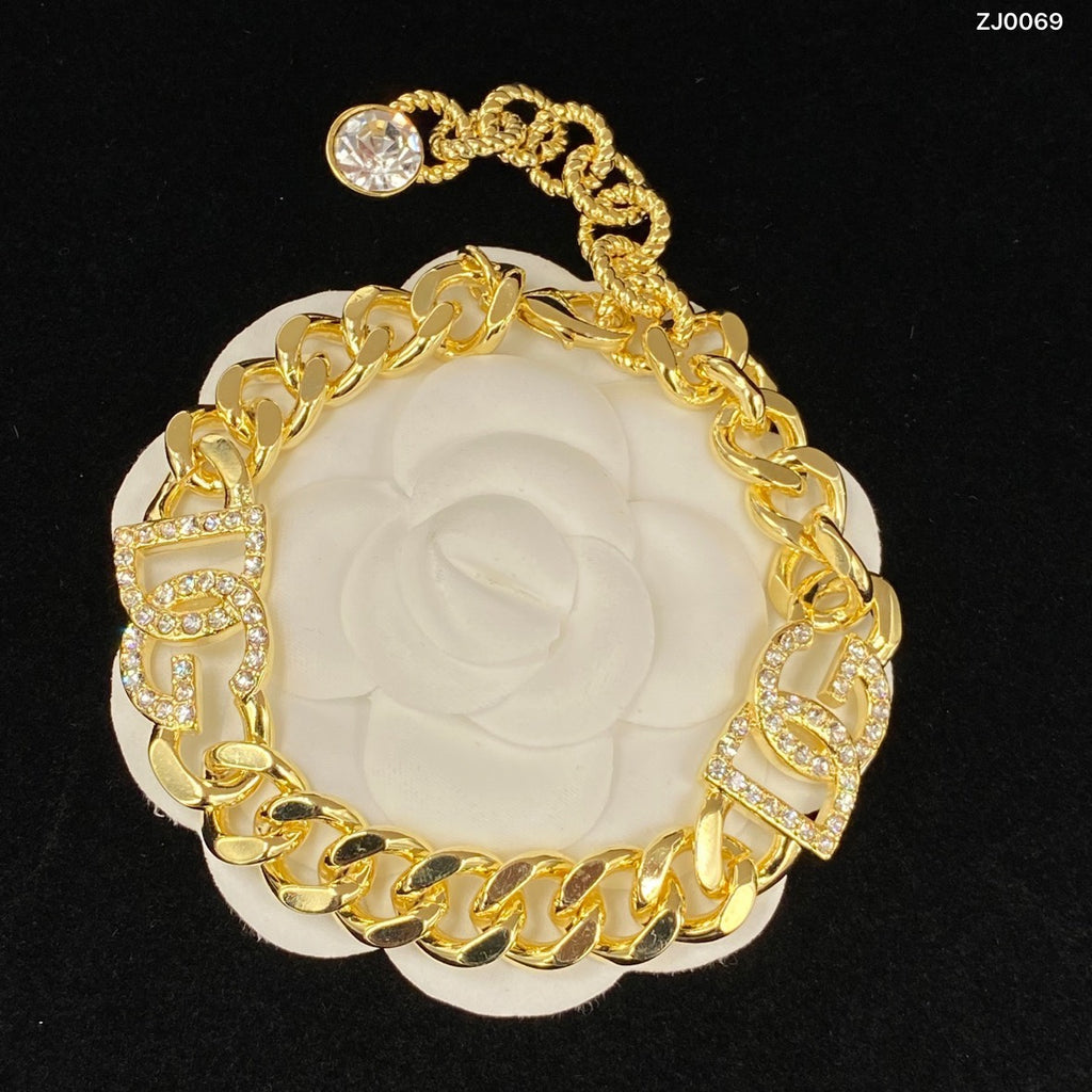 X1N73A136K  Popular bracelet