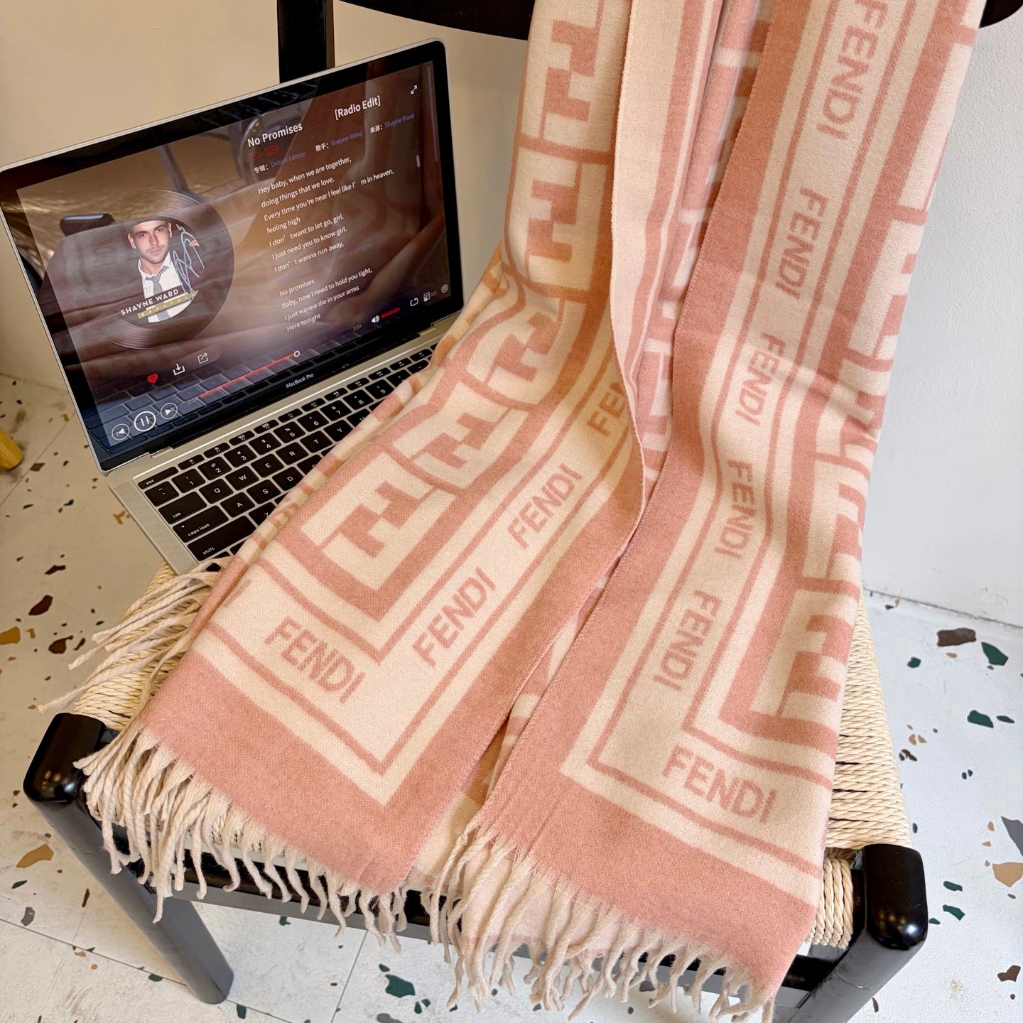 W1R86F3 Popular Winter Scarves