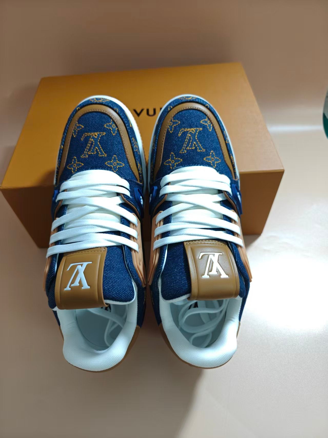 Z2N76E9 Popular high-quality Shoes