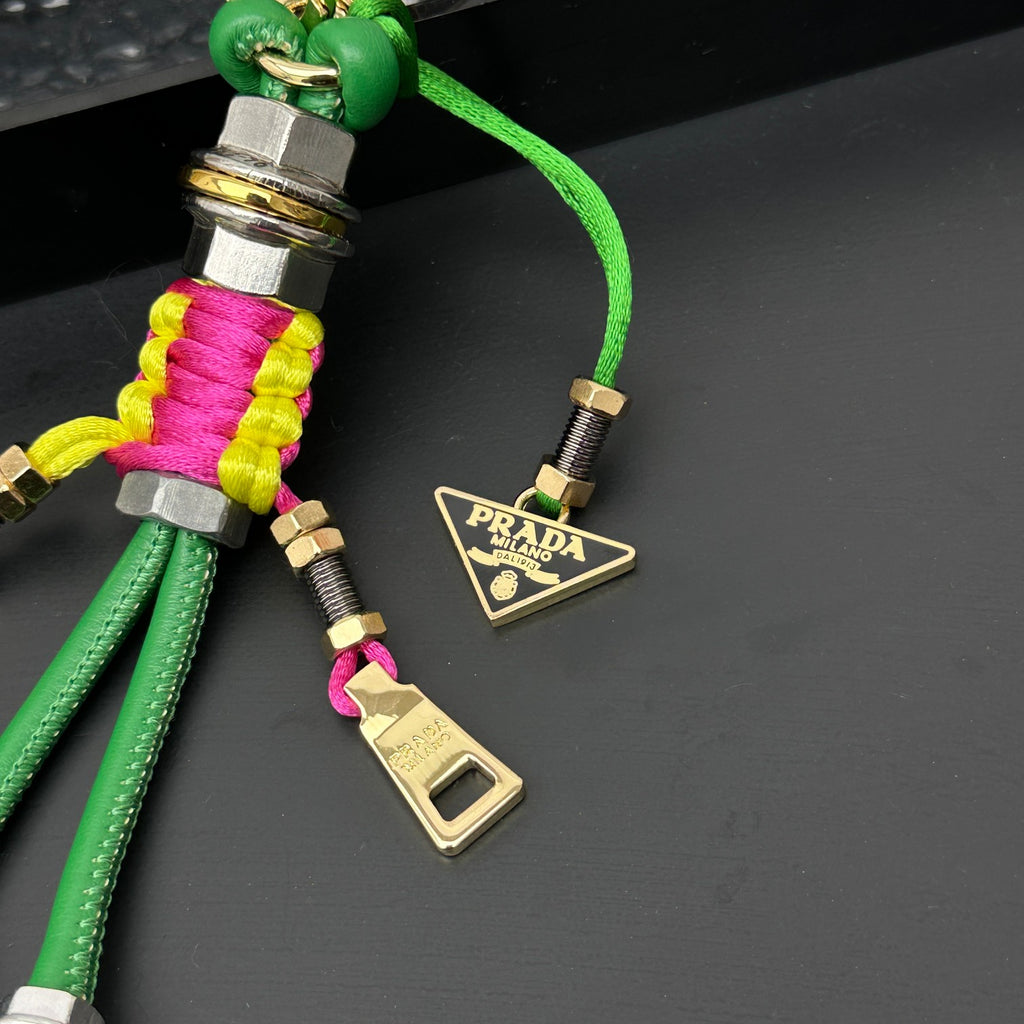 A1Z105P2 Popular bag 's charms accessories