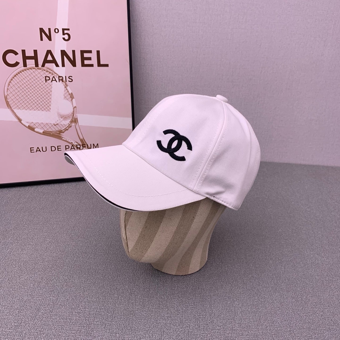 M1Z45C561 Popular hats