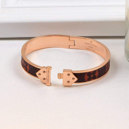 X2B60E38K  Popular Bracelets