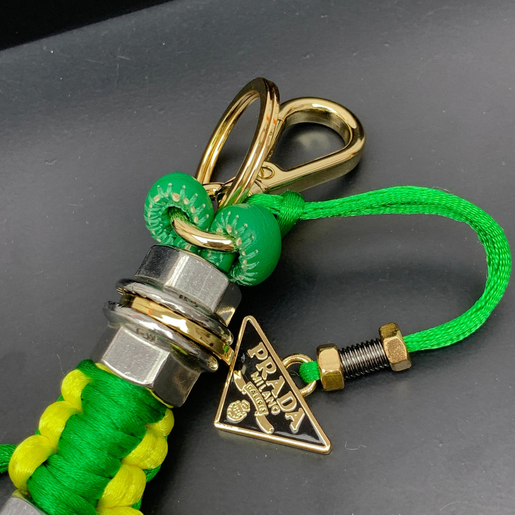 A1Z105P1 Popular bag 's charms accessories