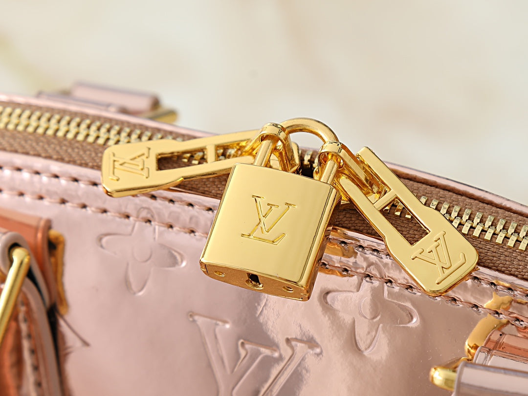 B1P46E96 Popular leather bag
