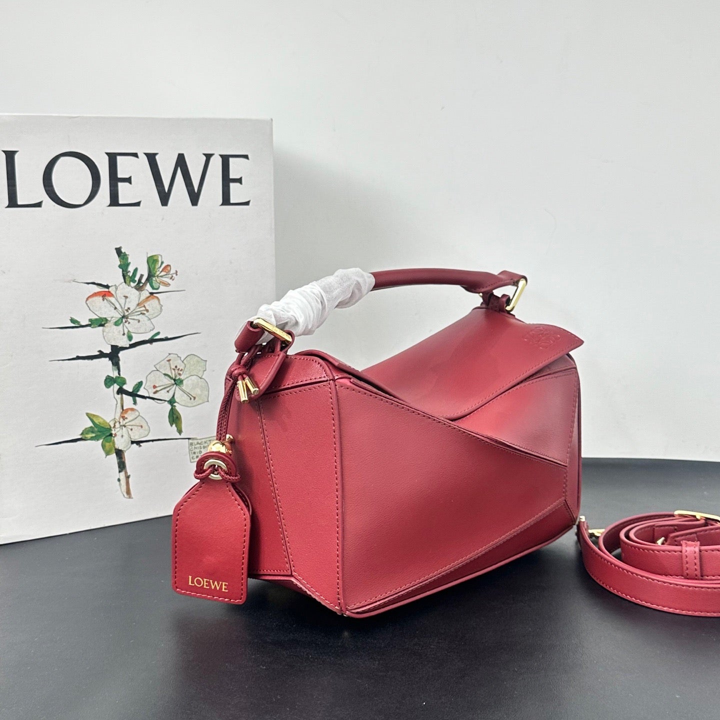 B1R46A9 Popular leather bag
