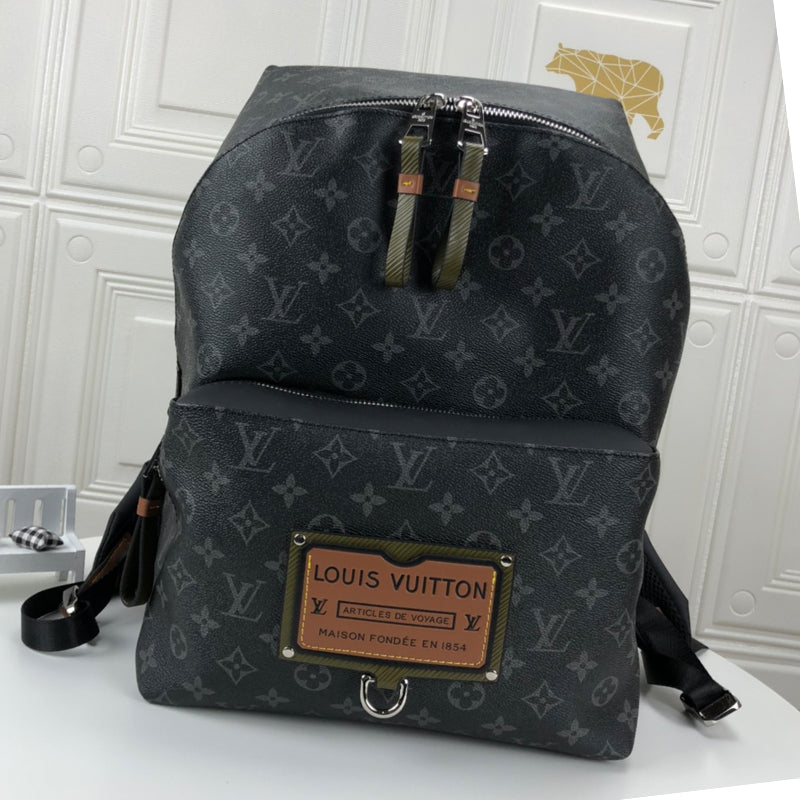 B12X44E354 Popular leather backpacks