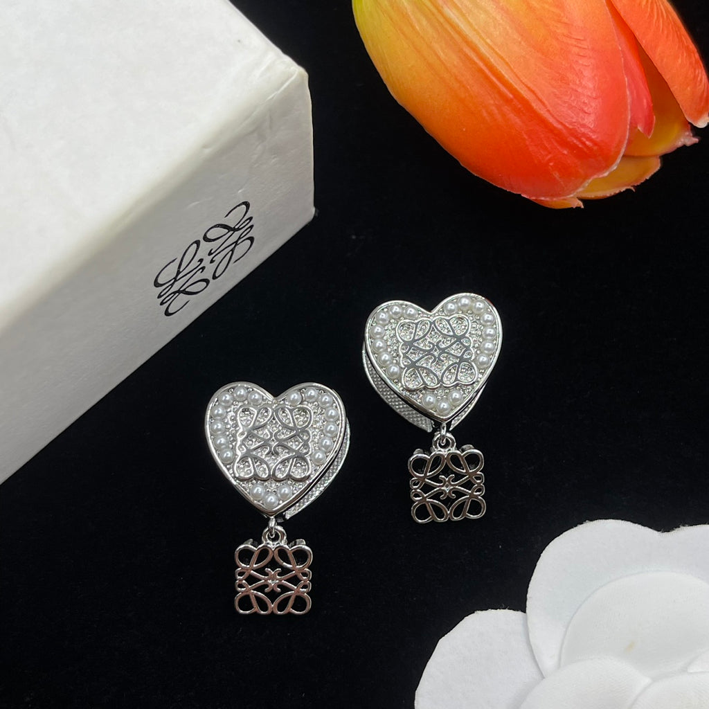 X1Z94A1002E Popular Earrings