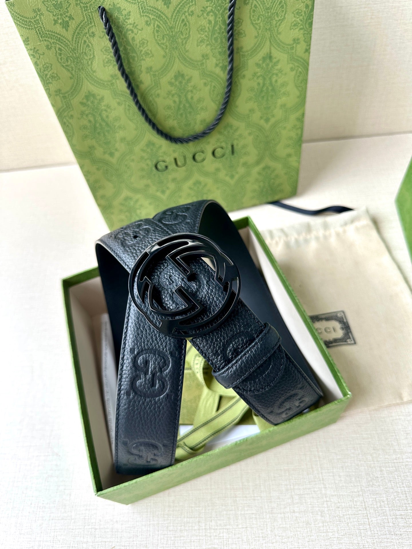 P1R55B209 Popular  High quality belt With full package
