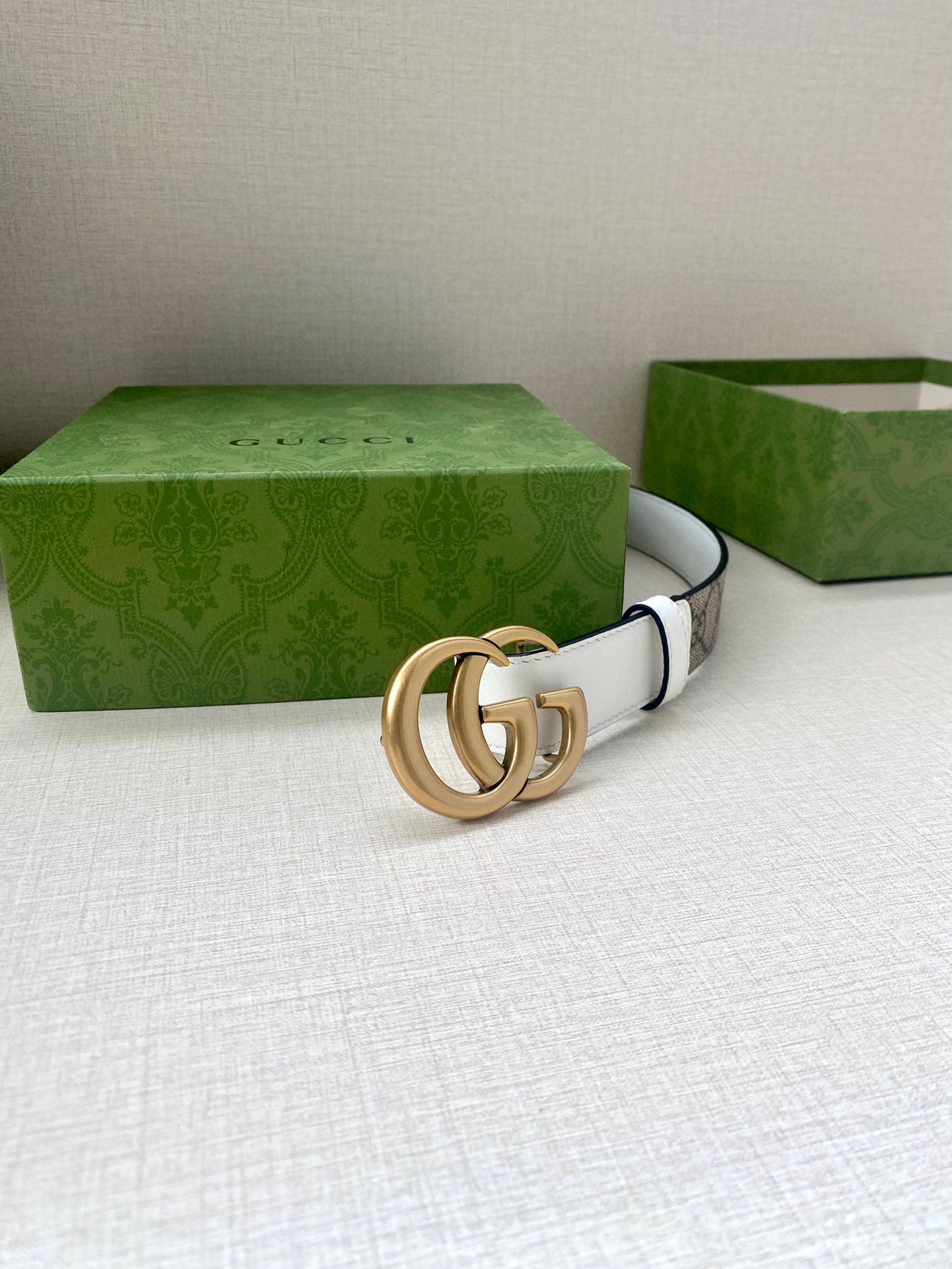 P1W15B152 Popular  High quality belt With full package
