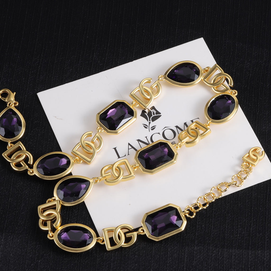 X1R75A7X Popular   Necklaces . Bracelets