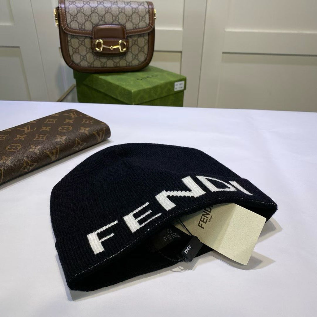 M1R86F63 Popular hats
