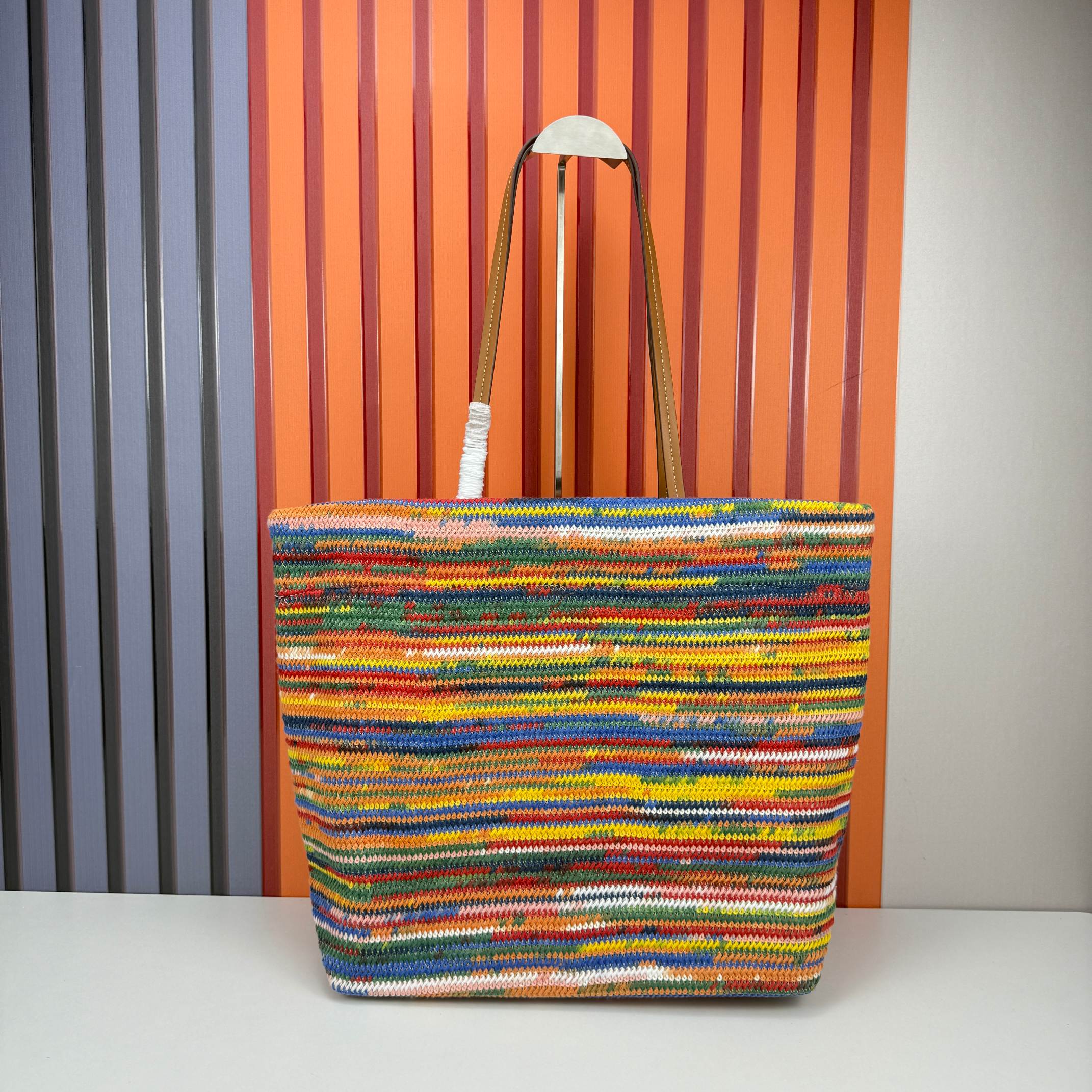 B1P46A165 Popular woven bags