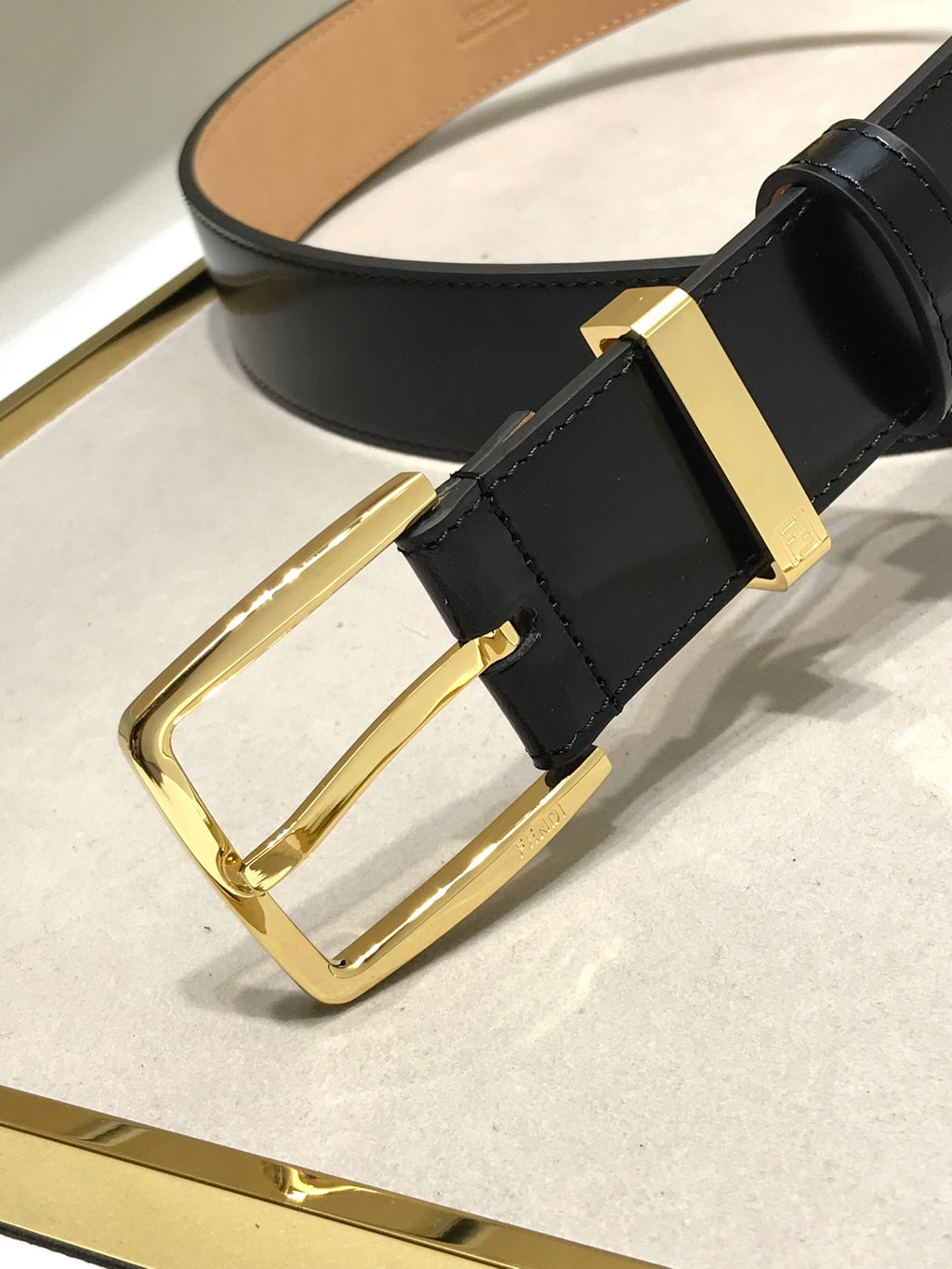 P1Q64F93 Popular  High quality belt With full package