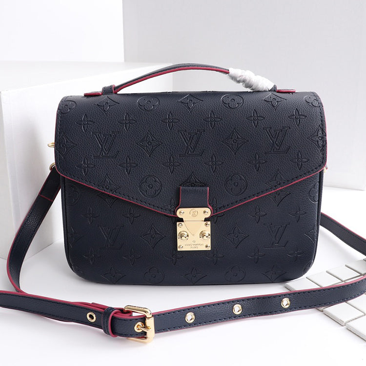 B1X41E92 Popular leather bag 
