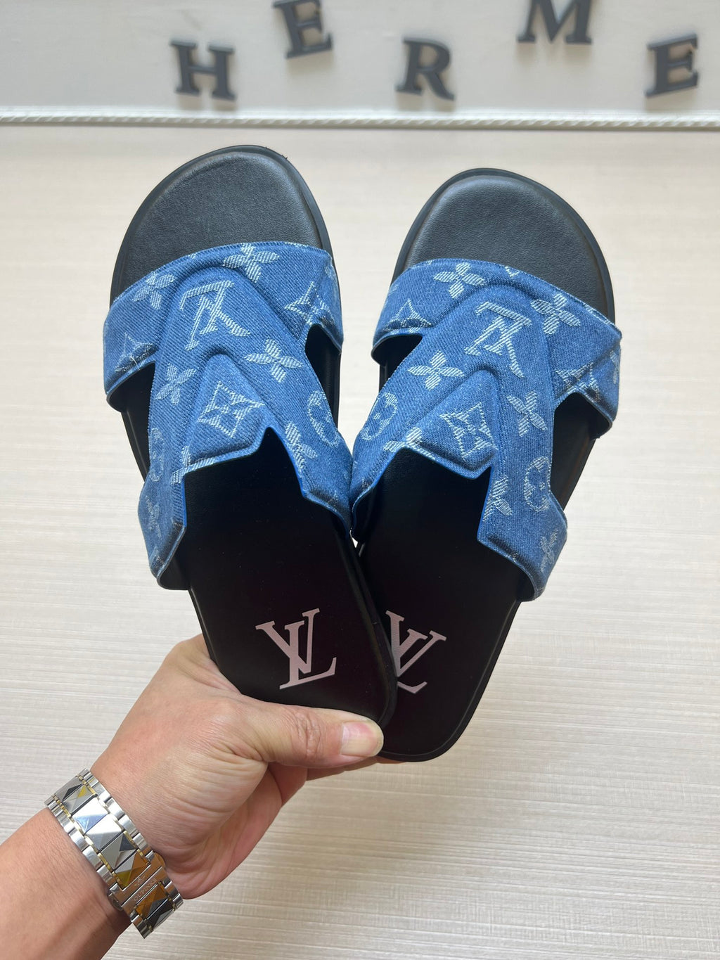 Z5ZE29 Popular slippers