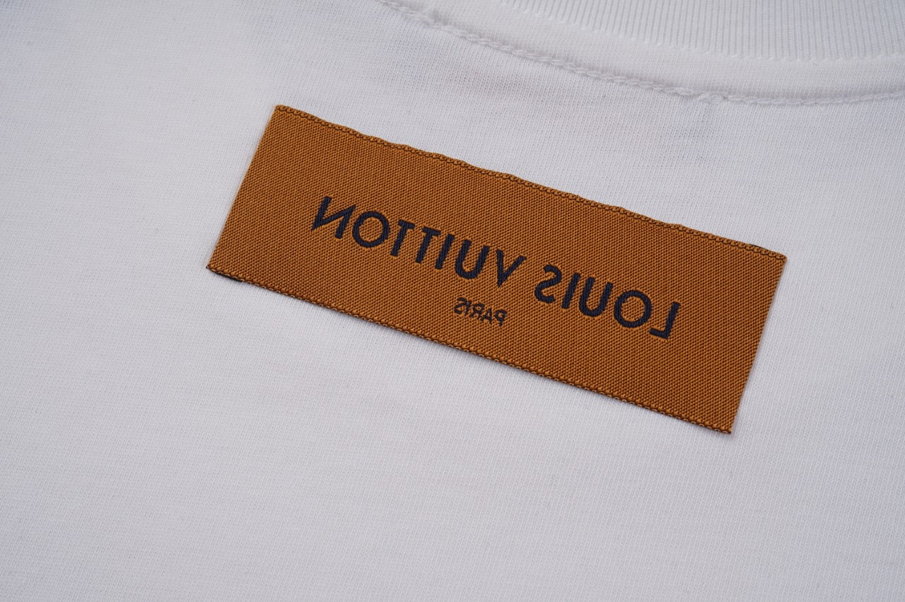 U1R45E154 Popular T-shirt
