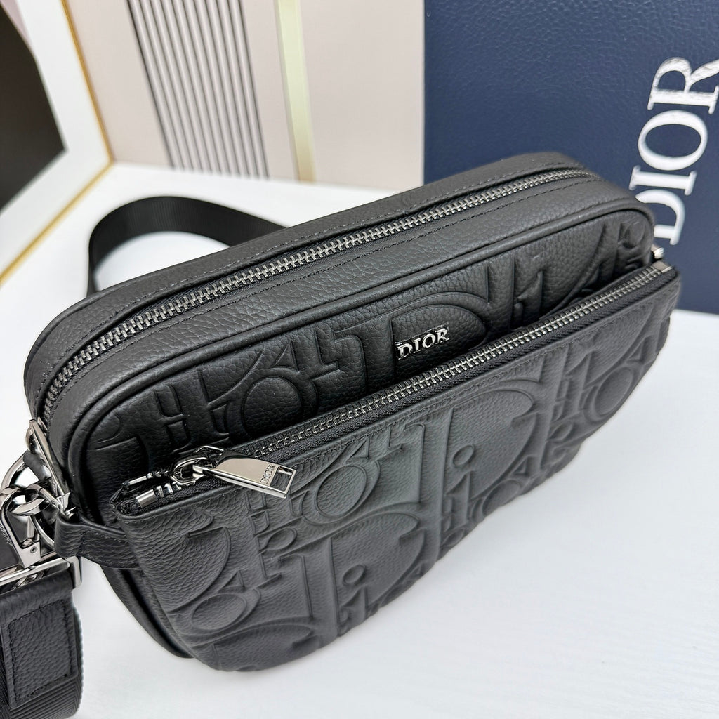 B1R15D66  Popular  bag