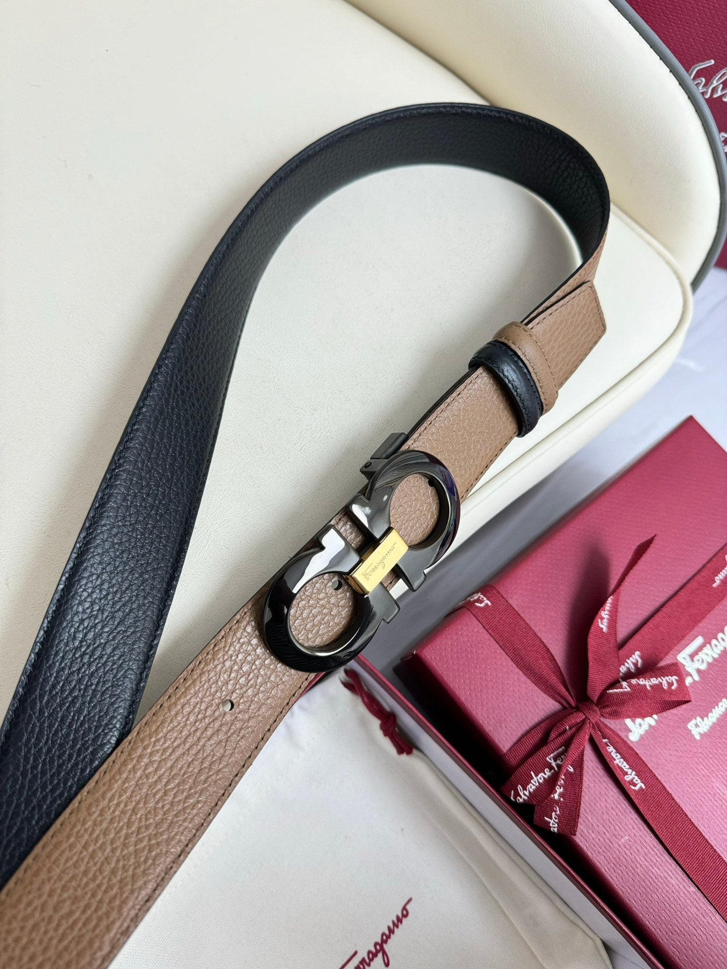 P1W15A169 Popular   High quality belt With full package