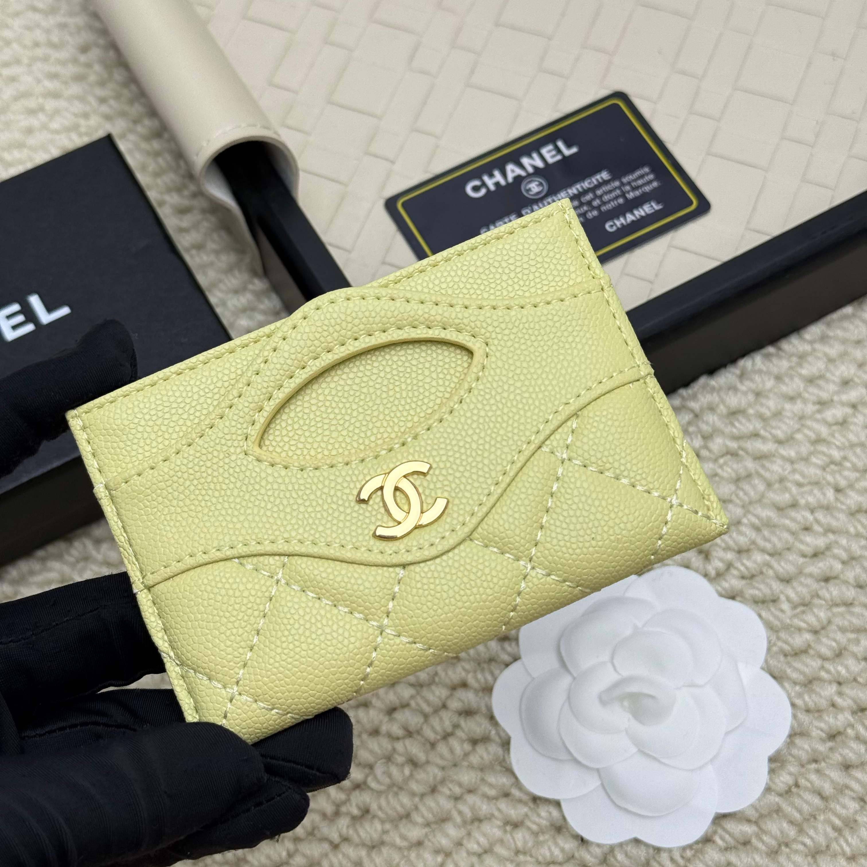 B1R115C154 Popular card holder