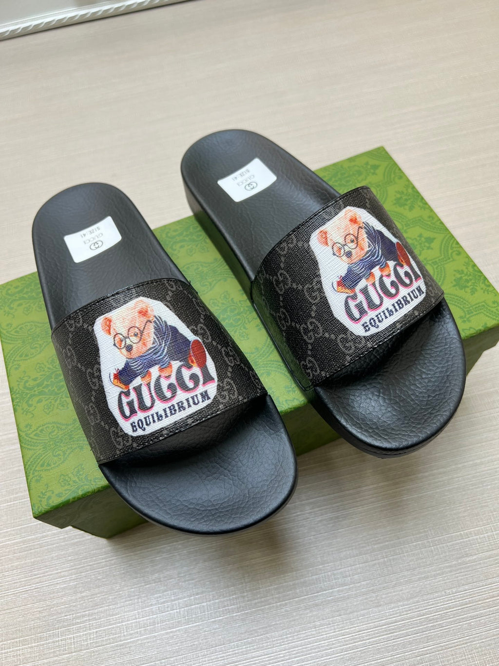 Z5WB237  Popular Slippers