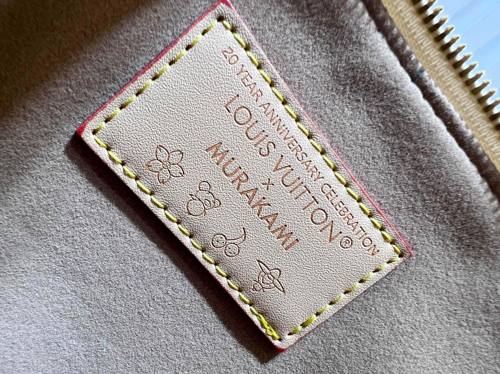 B1P46E85 Popular leather bag