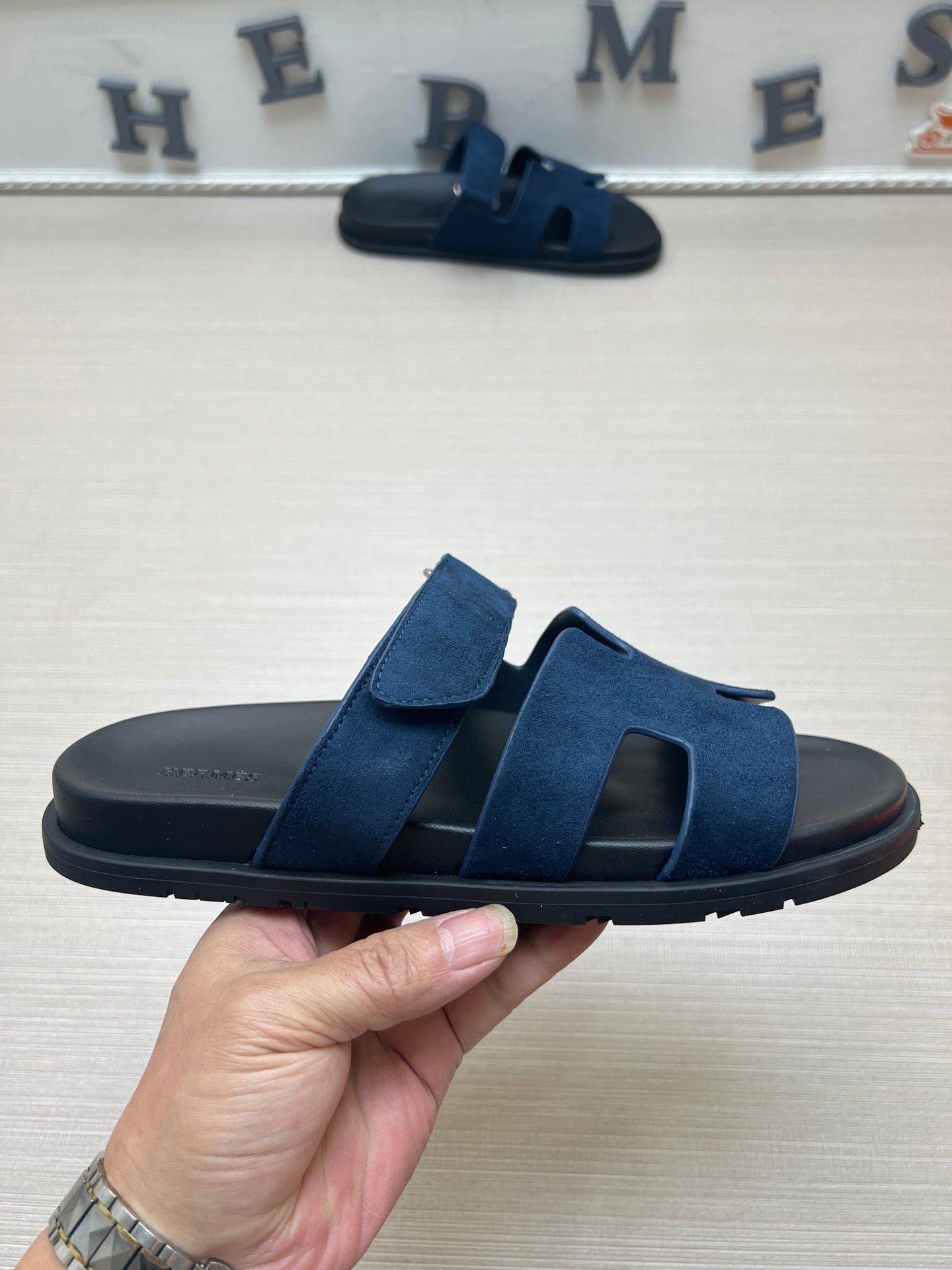 Z5R35H6  Popular Slippers shoes