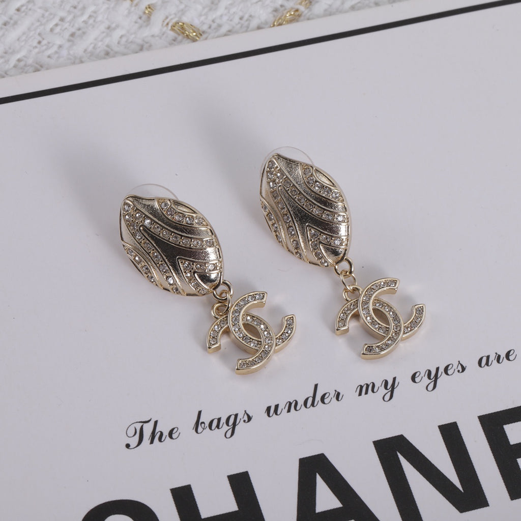 X1Z54C280E Popular Earrings