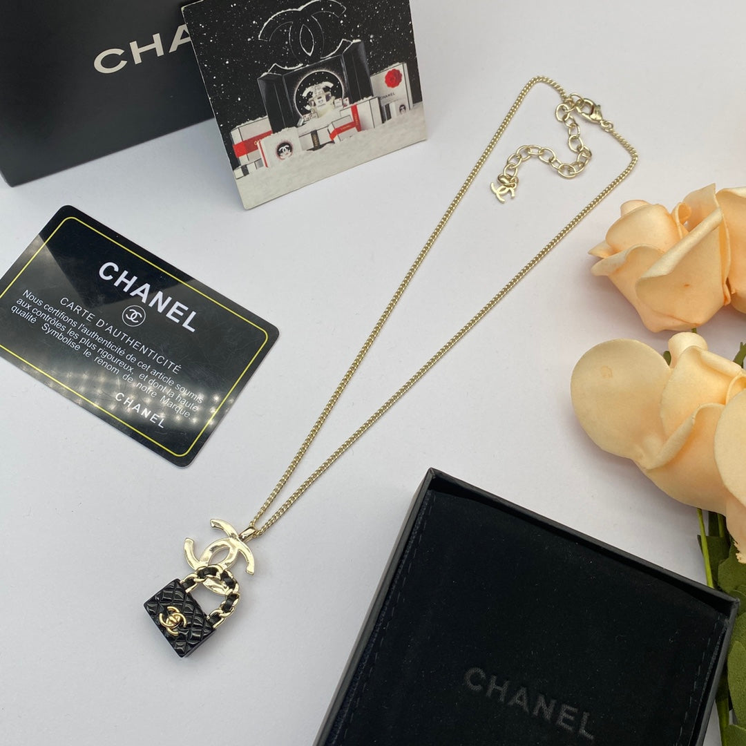 X1Q85C135X Popular Necklace