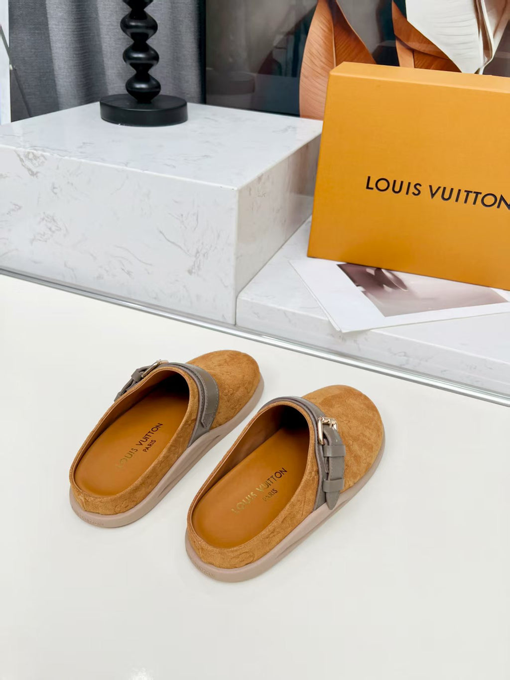 Z2Q105E255 Popular high-quality Shoes