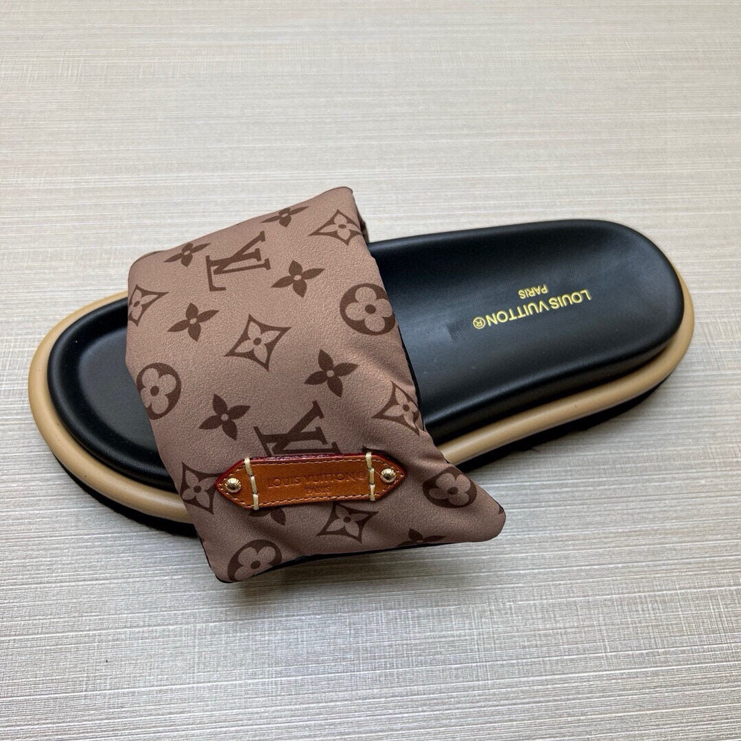 Z5QE9 Popular Slippers