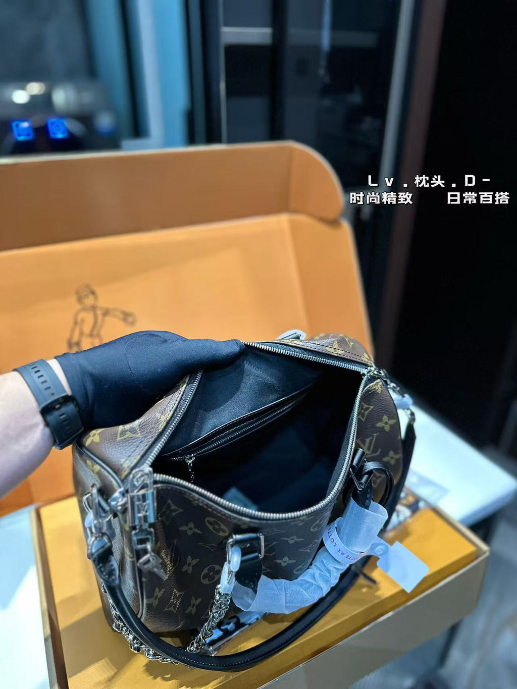 B1W15E22 Popular   leather bag