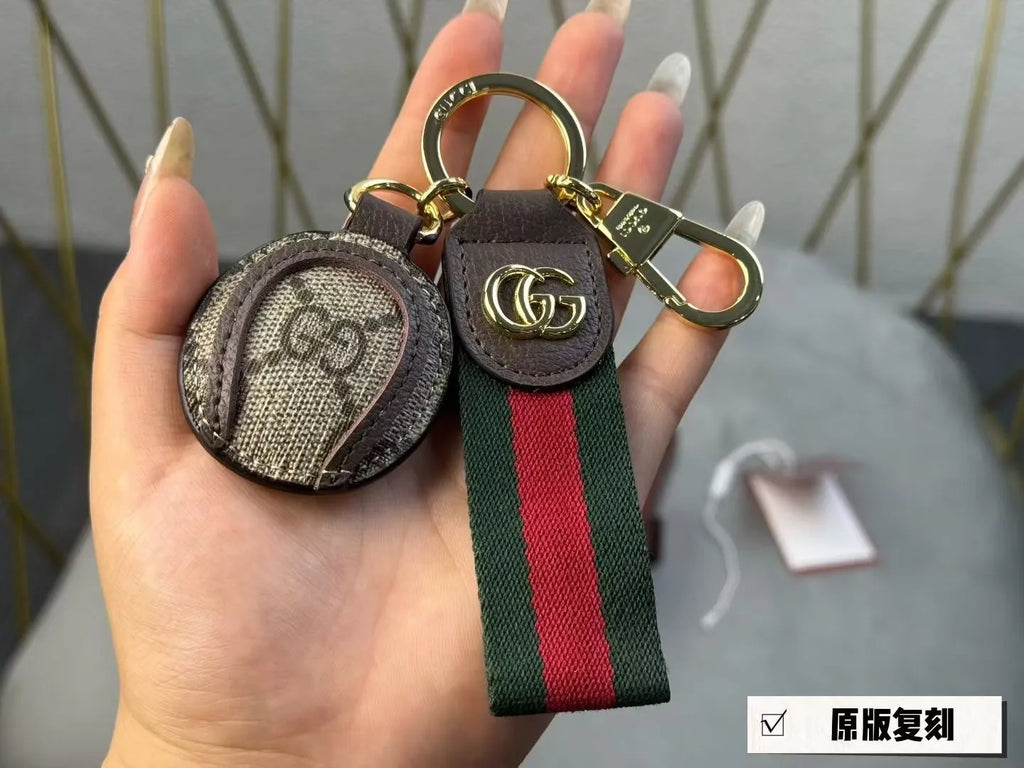 A1Z105B50 Popular bag 's charms accessories