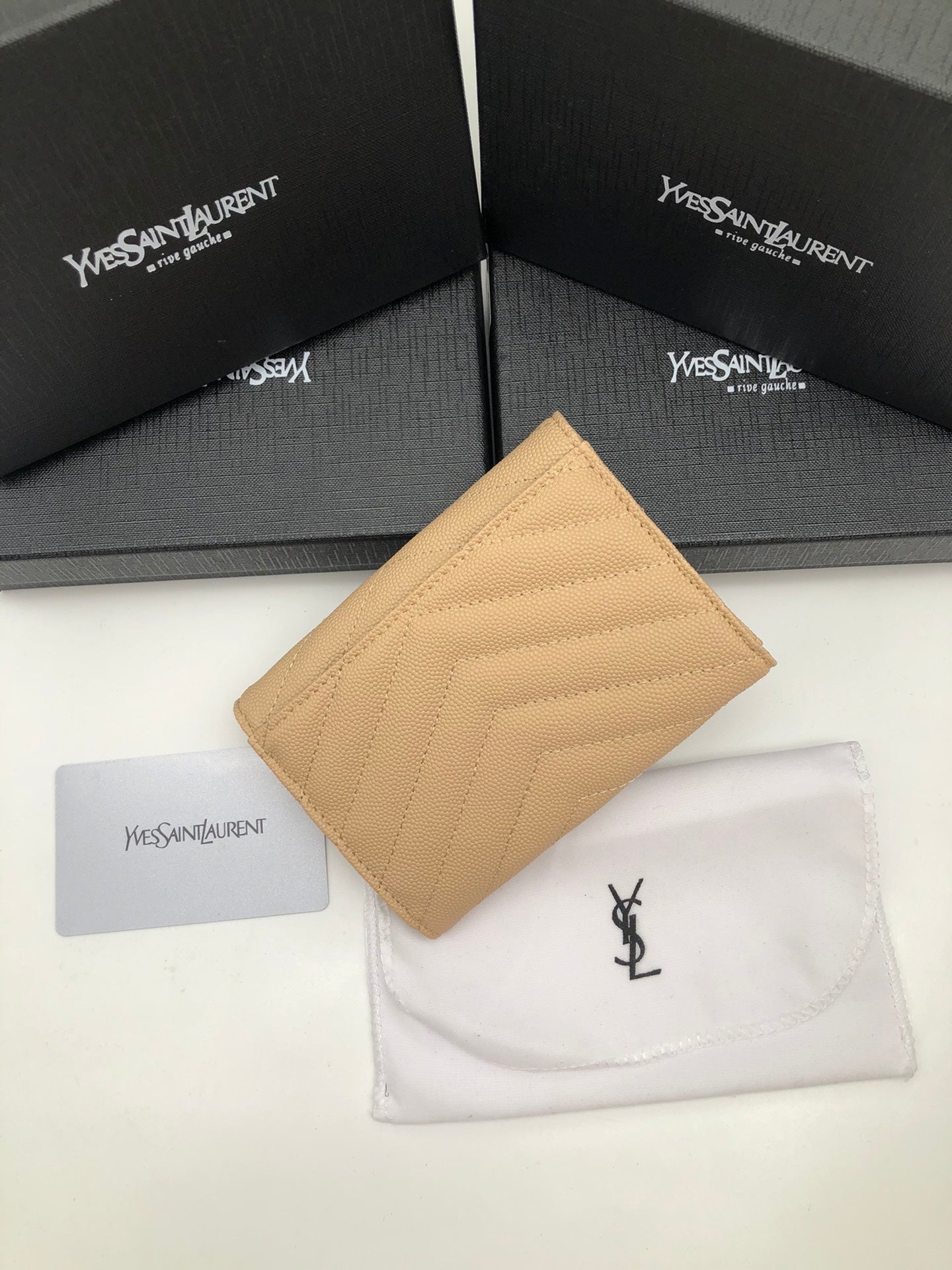 B1P36SL13 Popular card holder