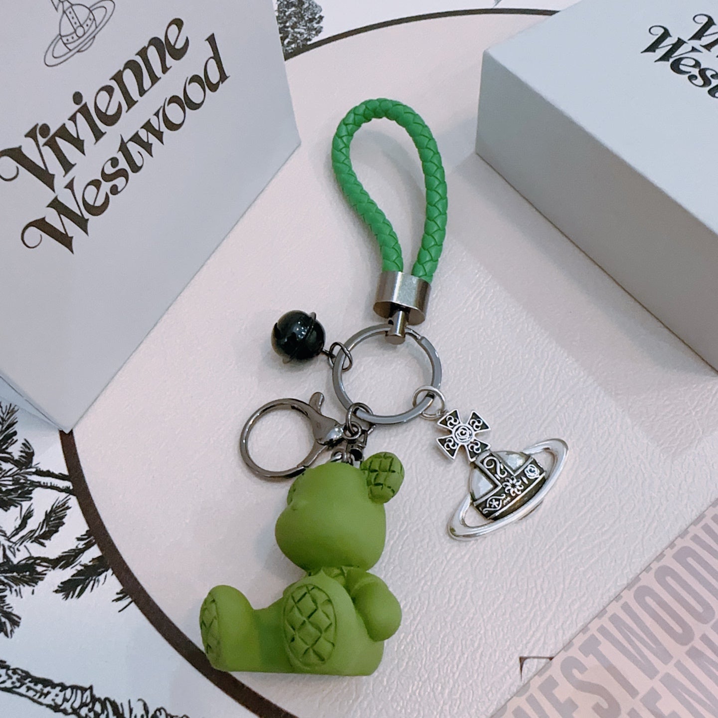 A1Z105E85 Popular bag 's charms accessories