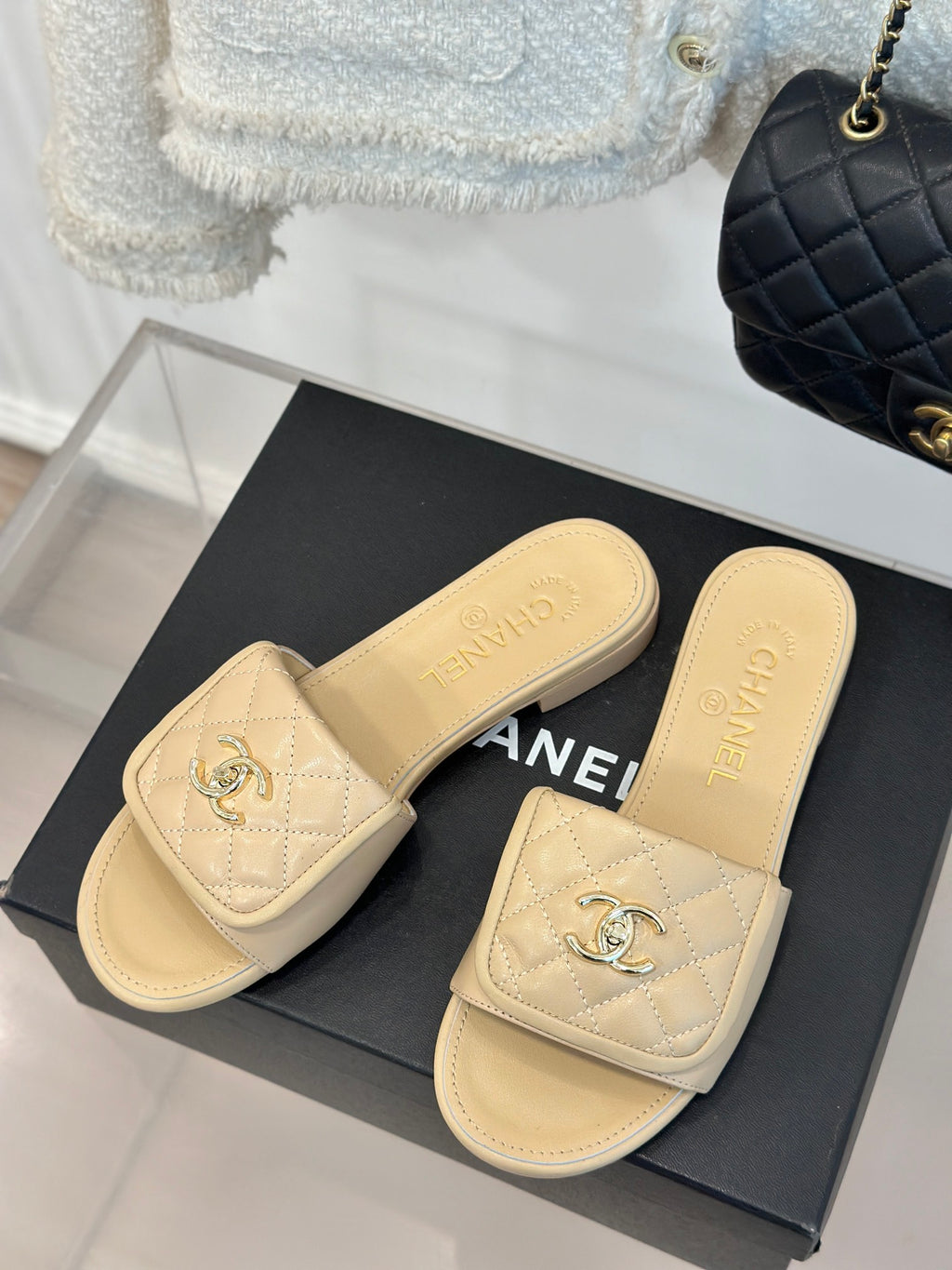 Z1ZC245  Popular Slippers