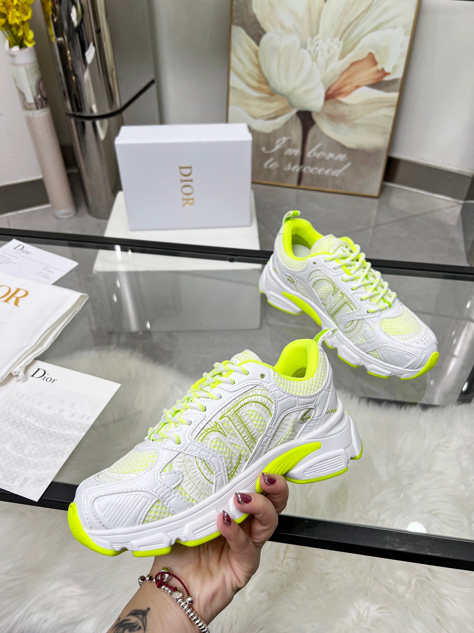 Z2Q105D313 Popular high-quality Shoes