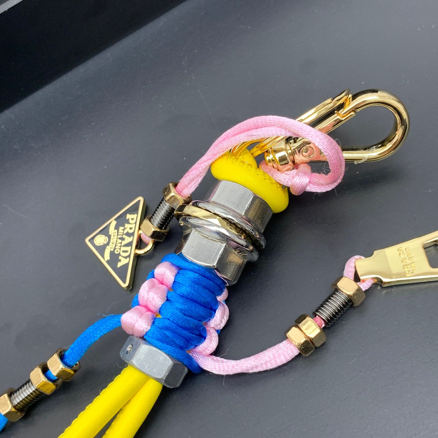 A1Z105P36 Popular bag 's charms accessories