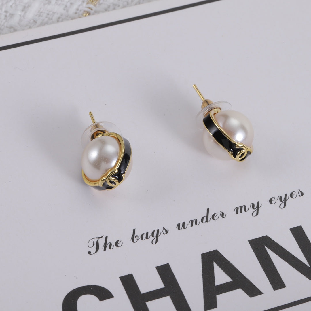 X1Z54C369E Popular Earrings