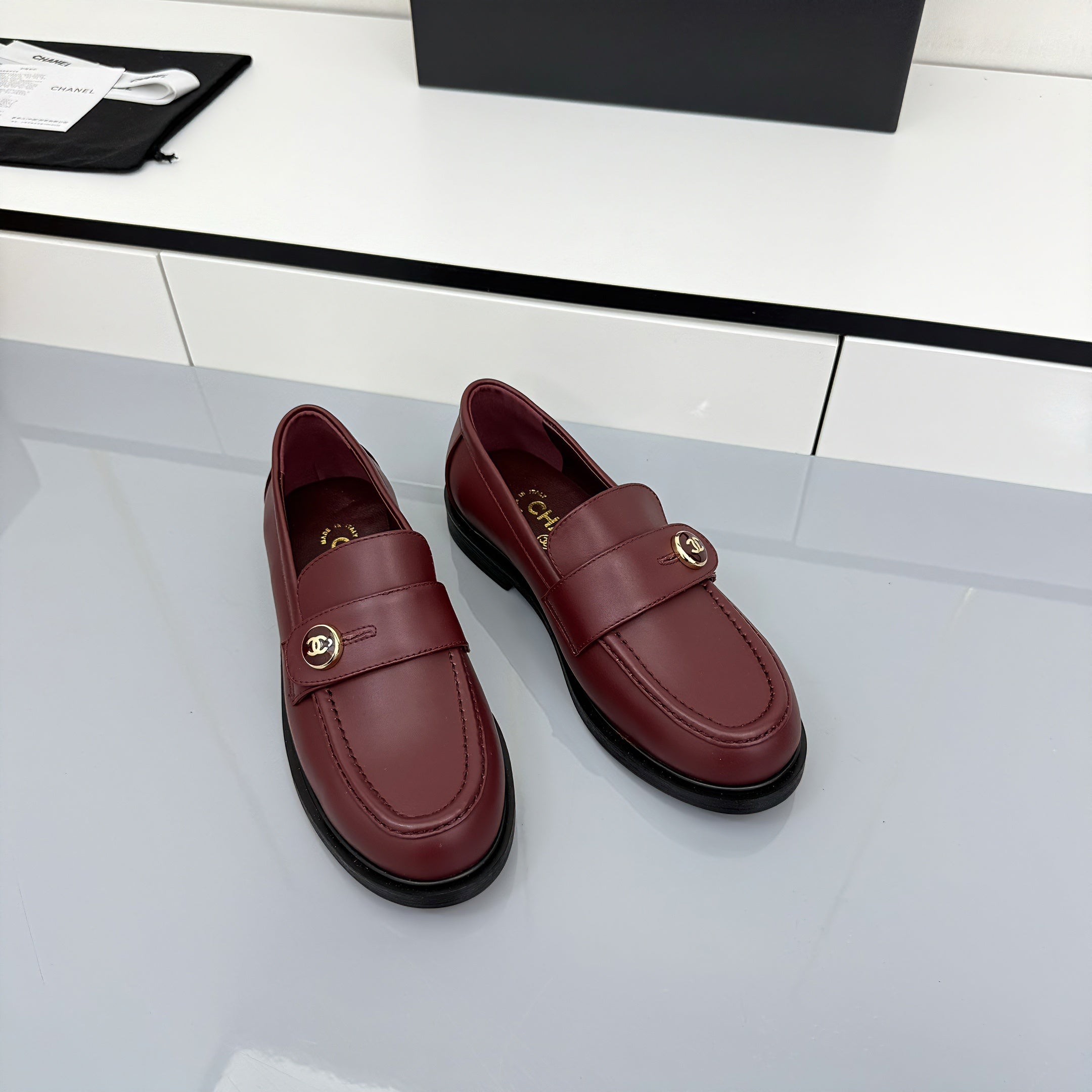 Z2Q105C390 Popular high-quality leather Shoes
